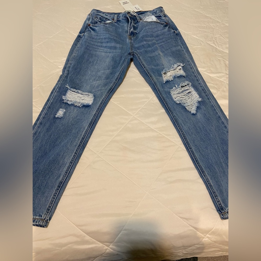 Blue boyfriend jeans.